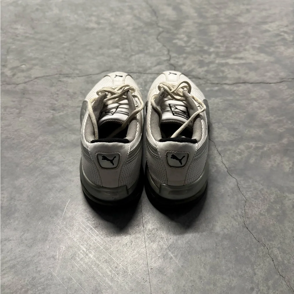 Vintage Puma women's White and Gray Sneakers - Picture 5 of 7